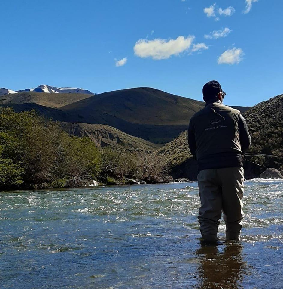 Bardas Del Limay Dormi-Con Hidromasaje - Totalmente Equipado Plottier Eksteriør bilde