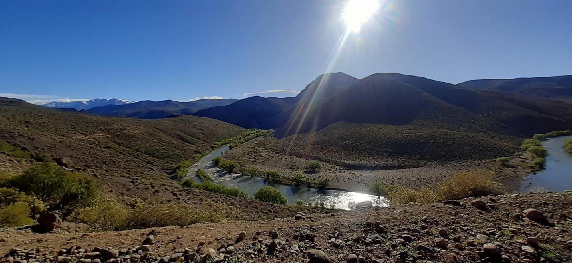 Bardas Del Limay Dormi-Con Hidromasaje - Totalmente Equipado Plottier Eksteriør bilde